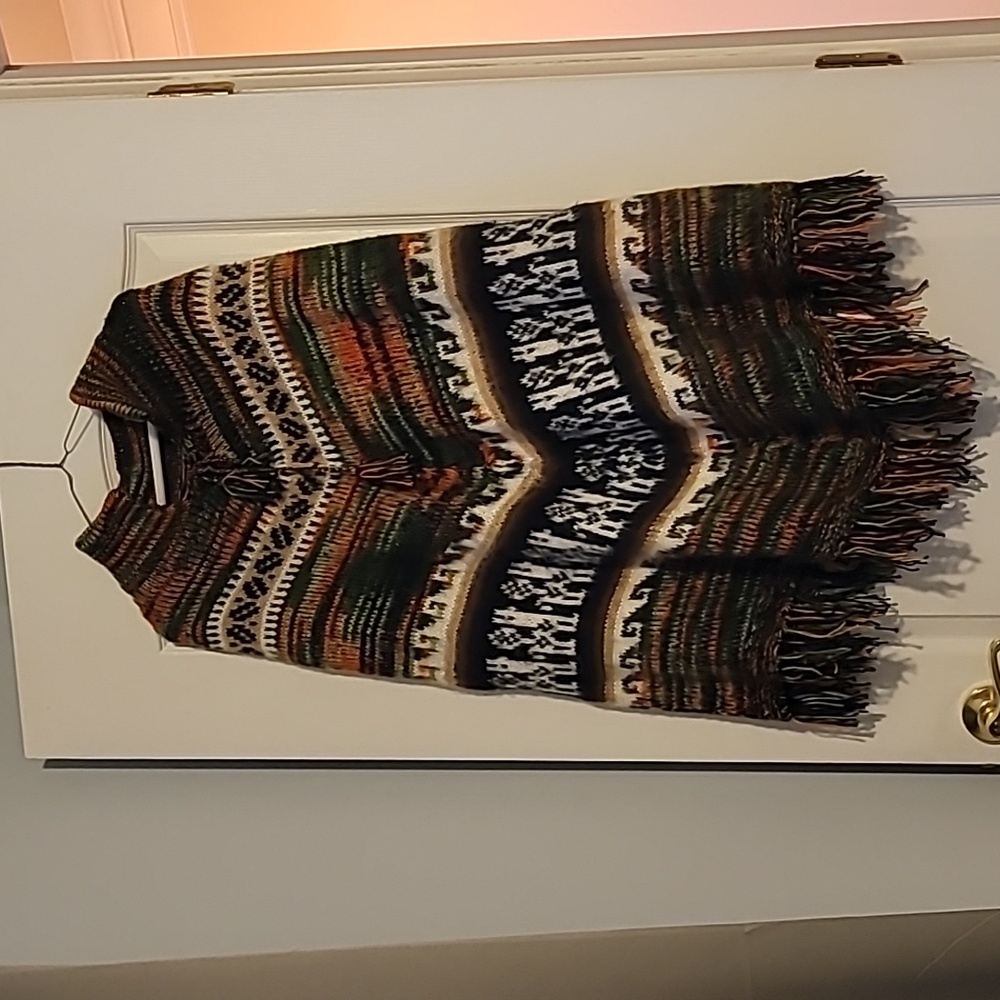 Knit poncho